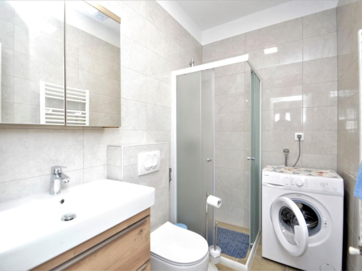Apartment Bellevue - Pul332 By Interhome Пиешчана Увала Екстериор снимка